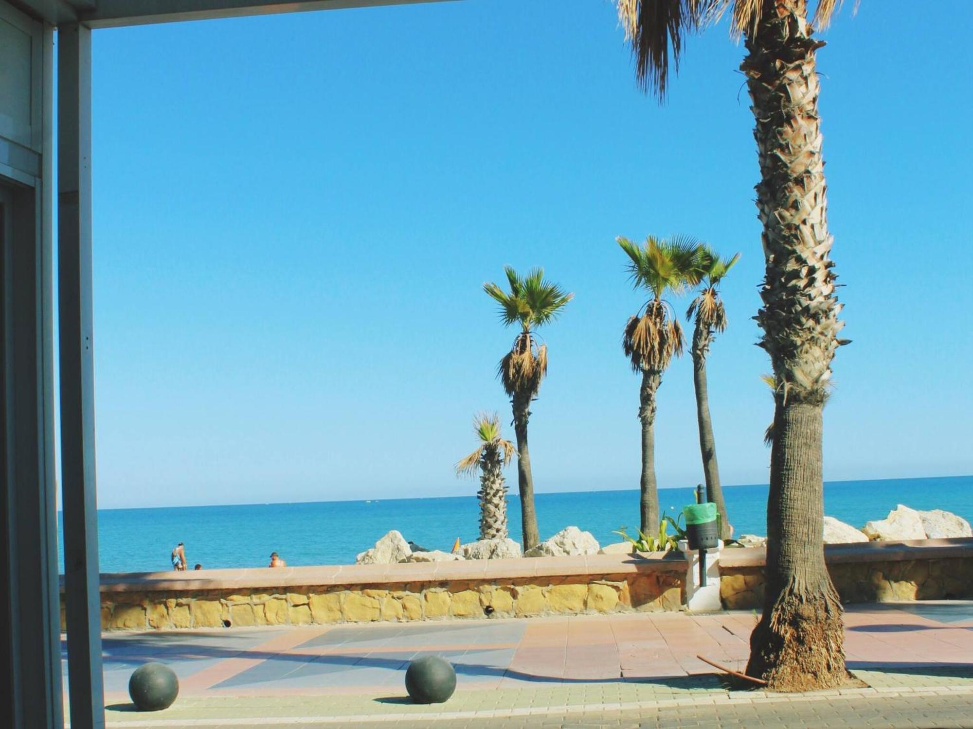 Espléndido Apartamento a Pie de Playa en Torremolinos Exterior foto